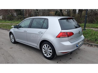 VOLKSWAGEN GOLF VII 1.4 TSi BMT Trendline + Panoráma tető