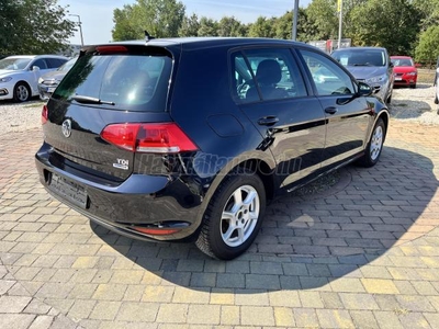 VOLKSWAGEN GOLF VII 1.6 TDI BMT Comfortline FRISS MŰSZAKI - ÜLÉSFŰTÉS - PARKRADAR ELŐL/HÁTUL - TEMPOMAT - 47 EZER KM MOTOR