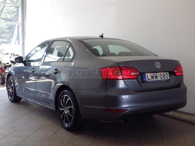 VOLKSWAGEN JETTA VI 1.2 TSI Trendline Digit.klíma!