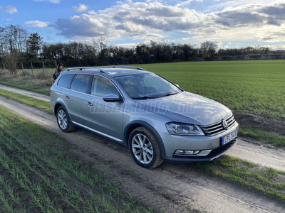 VOLKSWAGEN PASSAT ALLTRACK Alltrack 2.0TDI 177 LE. blueM