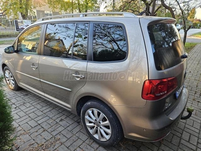 VOLKSWAGEN TOURAN 1.6 CR TDI Highline [7 személy]