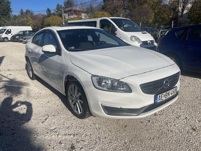 VOLVO S60 1.6 D [D2] Kinetic