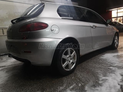 ALFA ROMEO 147 1.9 JTD 16V Distinctive