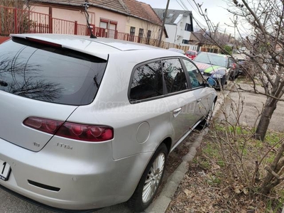 ALFA ROMEO 159 1.9 JTD 16V Distinctive (Automata)