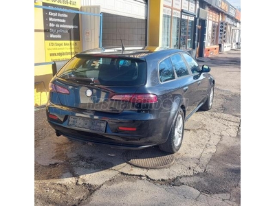 ALFA ROMEO 159 SW 1.9 JTD 16V Progression Új kettőstömegű lendkerék.kuplungszett.vezérlés!!