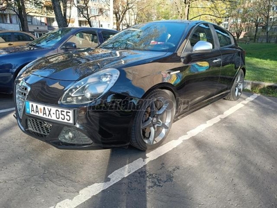 ALFA ROMEO GIULIETTA 1.4 TB Progression Xenon - félbőr