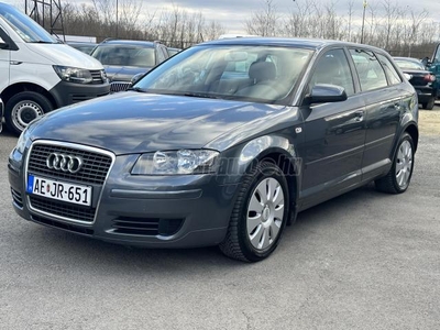 AUDI A3 1.9 PD TDI Attraction DSG DPF Bluetooth-DigitKlíma-Két Gyári Kulcs-Szervizkönyv