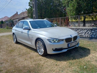 BMW 320d (Automata) Luxury Line.Head Up Display.Napfénytető.Nagy Navi.Bőr.Valós Km