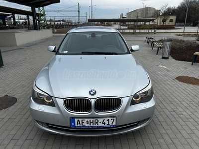 BMW 525d Touring Végig vezetett szervizkönyves Panorámatető. Navi LCI facelift