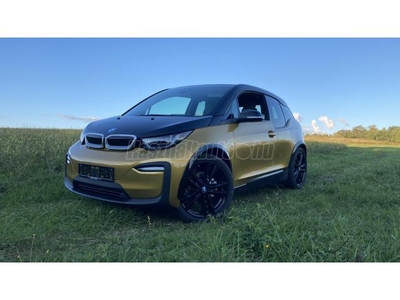 BMW I3 120Ah (Automata) MAGYAR RENDSZÁM. Fehér félbőr.Kulcs nélküli nyitás-zárás-indítás.Nagy kijelző