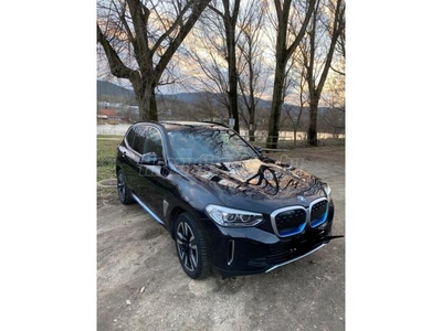 BMW IX3 Inspiring