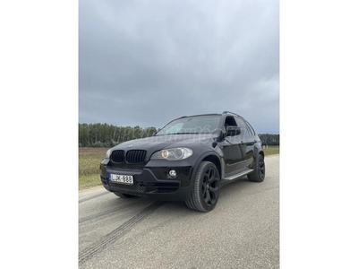 BMW X5 4.8i (Automata)