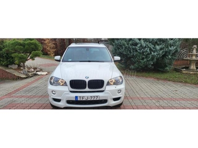 BMW X5 4.8i (Automata) M