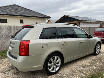 CADILLAC BLS Wagon 1.9D Sport Luxury (Automata)