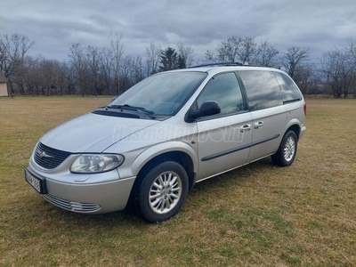 CHRYSLER VOYAGER 2.5 CRD SE Family Plus (7 személyes )