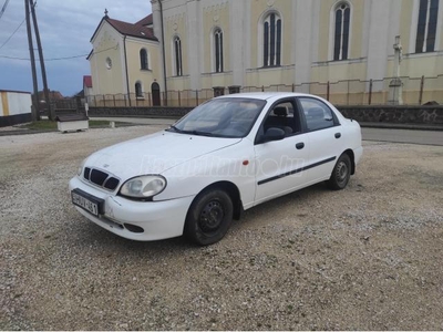 DAEWOO LANOS 1.4 S