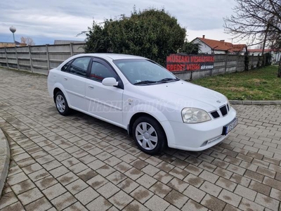 DAEWOO NUBIRA 1.6 SX