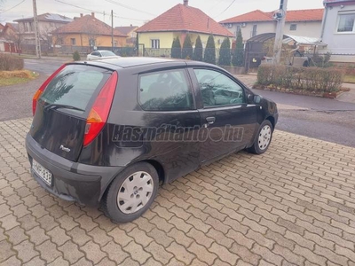 FIAT PUNTO 1.2 16V HLX Friss müszaki 2025.02