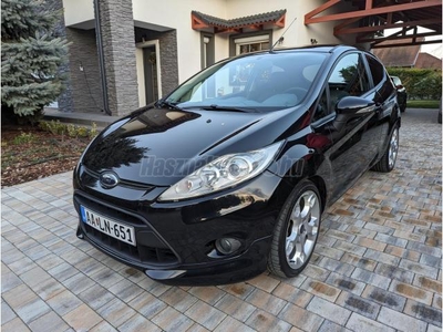 FORD FIESTA 1.6 Sport 37.000km! Új gumik. fékek!