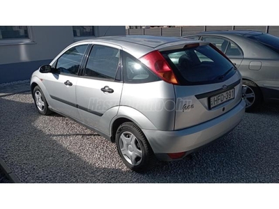 FORD FOCUS 1.4 Ambiente