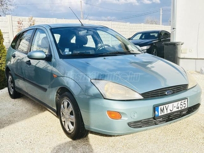 FORD FOCUS 1.4 Ambiente AUTÓBESZÁMÍTÁS LEHETSÉGES/FRISSEN SZERVIZELT-KLÍMA-FŰTHETŐ SZÉLVÉDŐ /4 E ABLAK!