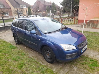 FORD FOCUS 1.6 Ambiente