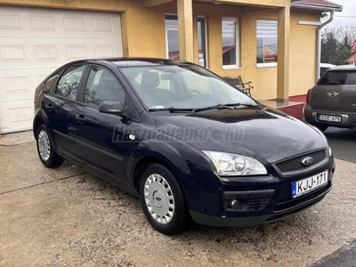 FORD FOCUS 1.6 Ambiente Magyarországi!