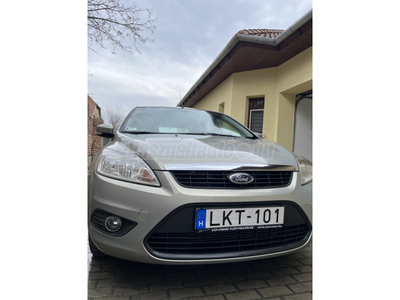 FORD FOCUS 1.6 Collection