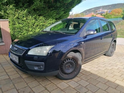 FORD FOCUS 1.6 Ghia