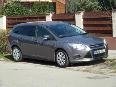 FORD FOCUS 1.6 TDCi Champions magánszemély tulajdonostól