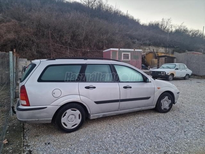 FORD FOCUS 1.8 Di Trend