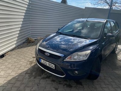 FORD FOCUS 1.8 TDCi Ghia Friss szerviz. új gumik téli-nyári. tempomat