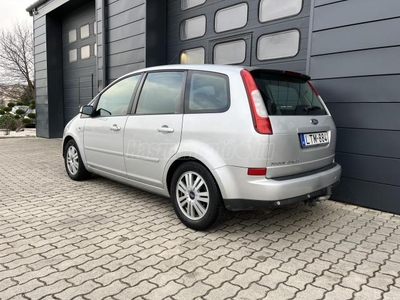 FORD FOCUS C-MAX 1.6 TDCi Ghia DPF SZERVIZELT / KLÍMA / TOLATÓRADAR / VONÓHOROG