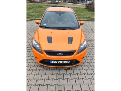 FORD FOCUS ST 2.5 T Xenon digit klíma navi multimédia kamera radar ülés és szélvédő fűtés stb