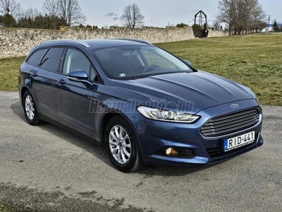 FORD MONDEO 2.0 TDCi Business Navi-Téli csomag-1.Tulaj-Magyar-Szervizkönyv