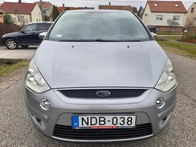 FORD S-MAX 1.8 TDCi Trend dupla digit klíma. vonóhorog. tolatókamera. sötétített üvegek. azonnal vihető