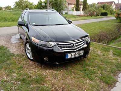 HONDA ACCORD Tourer 2.2 i-DTEC Elegance