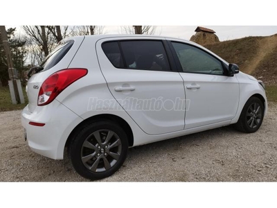 HYUNDAI I20 1.25 Color limited edition 44000 KM Szervízkönyv Gyári állapot !!!