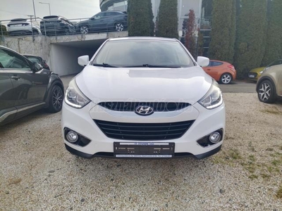 HYUNDAI IX 35 ix35 1.6 GDi Comfort Sérülésmentes. Vezetett szervízkönyves. 111700km!