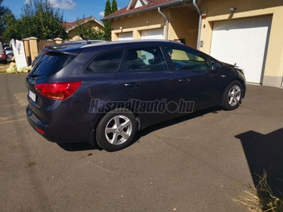 KIA CEE'D 1.4 CVVT EX