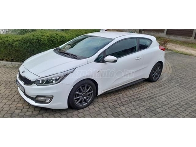 KIA PRO CEE'D 1.4 CRDI EX Limited Bőr belső