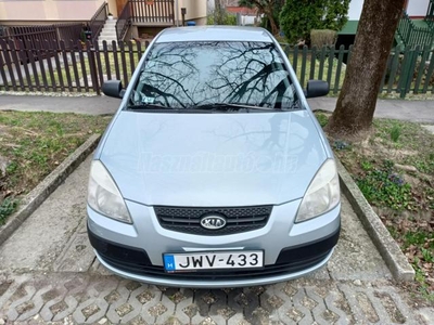 KIA RIO 1.4 LX Base (Automata)