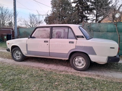 LADA 1500