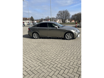 LEXUS IS 250 Luxury (Automata)