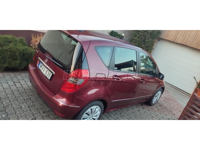 MERCEDES-BENZ A 160 Avantgarde Autotronic