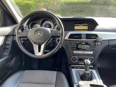 MERCEDES-BENZ C 180 CDI DPF (BlueEFFICIENCY) Avantgarde 204