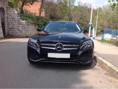 MERCEDES-BENZ C 220 T BlueTEC d