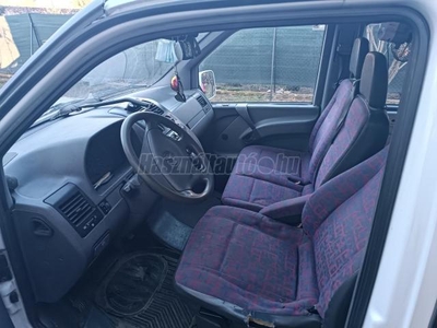 MERCEDES-BENZ VITO 110 D 638.074