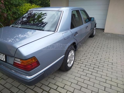 MERCEDES-BENZ W 124