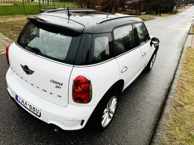 MINI COUNTRYMAN Cooper2.0 SD ALL4 Magyaroszagi első forgalombaheoyezesű!